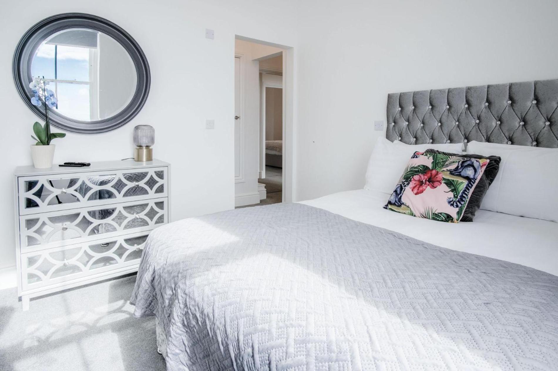 St Catherines View - 2 Bedroom - Panorama - Тенби Экстерьер фото